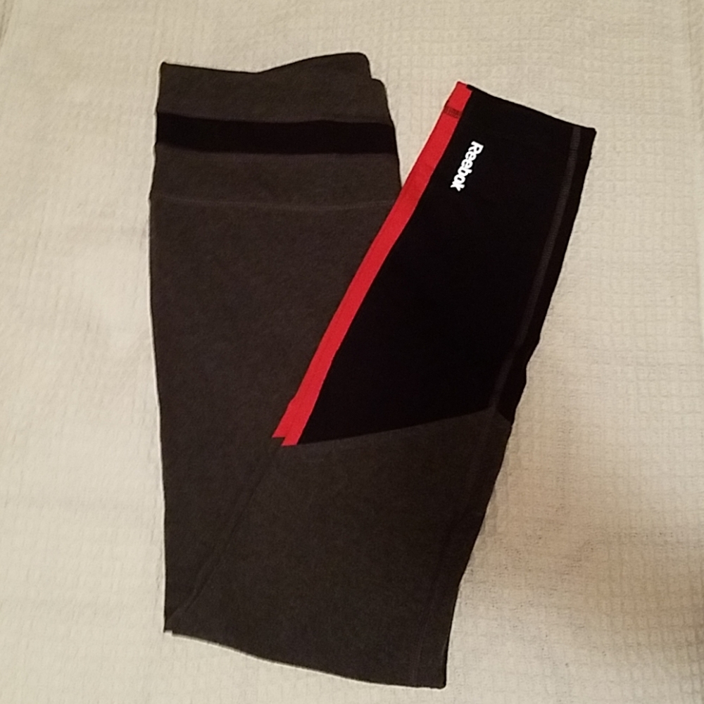 NWOT Reebok Gray L Yoga Pants, Leggings